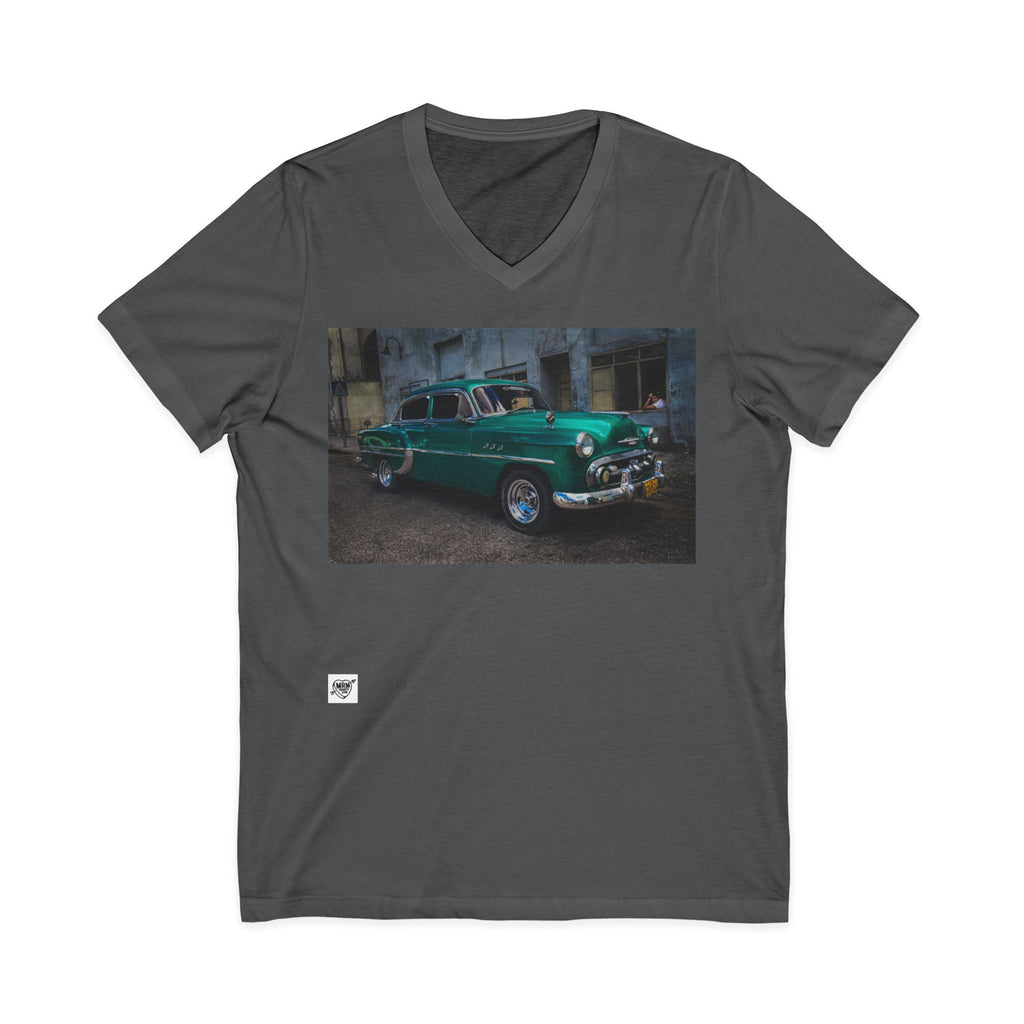 Cuban car with lady - V-neck
