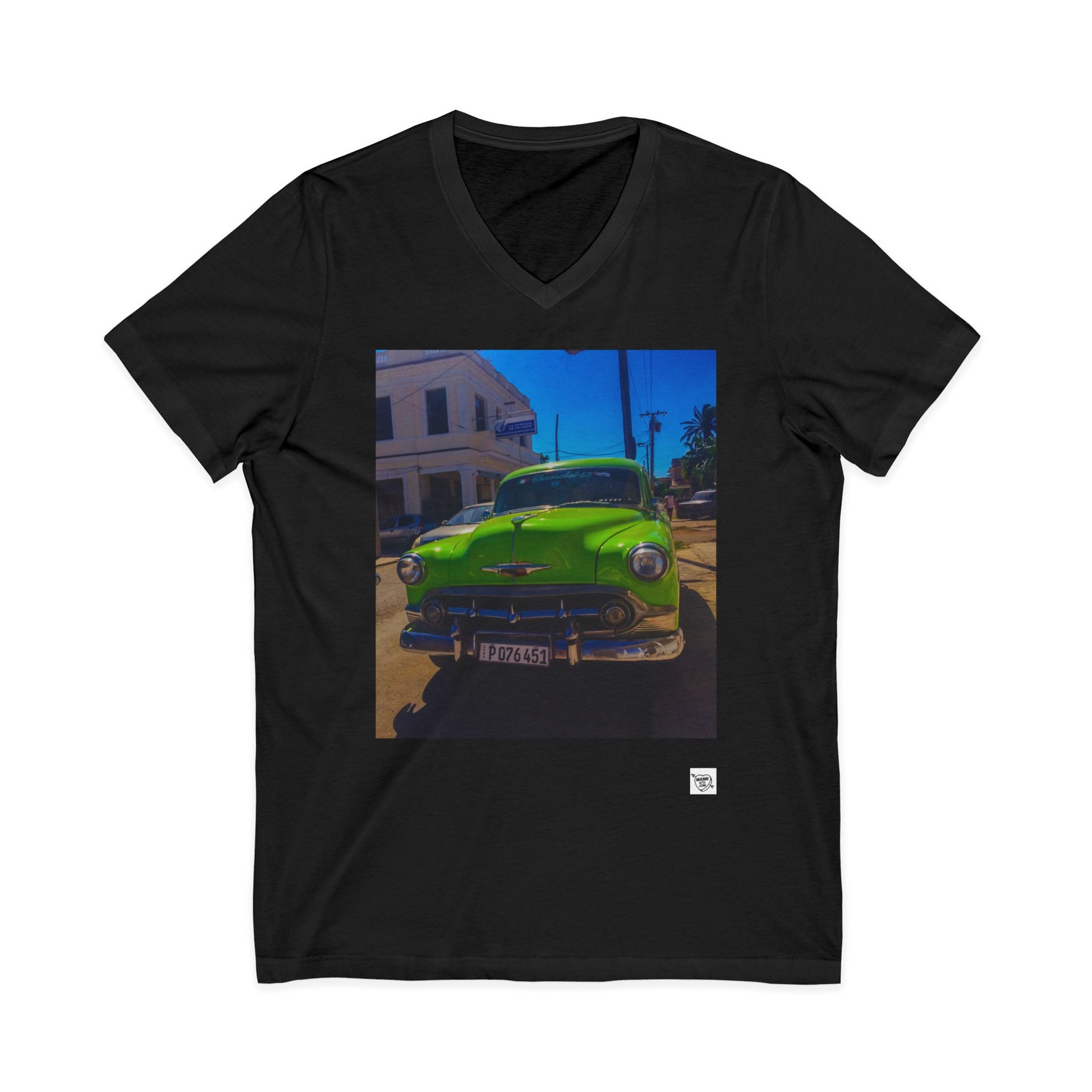 Vintage Green Classic Car - V-Neck Tee