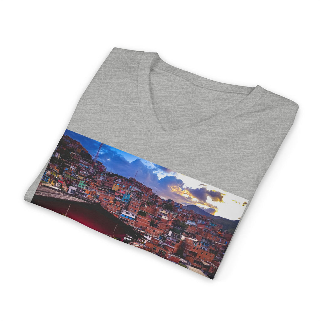 Colombian lady in Medellín - V-Neck